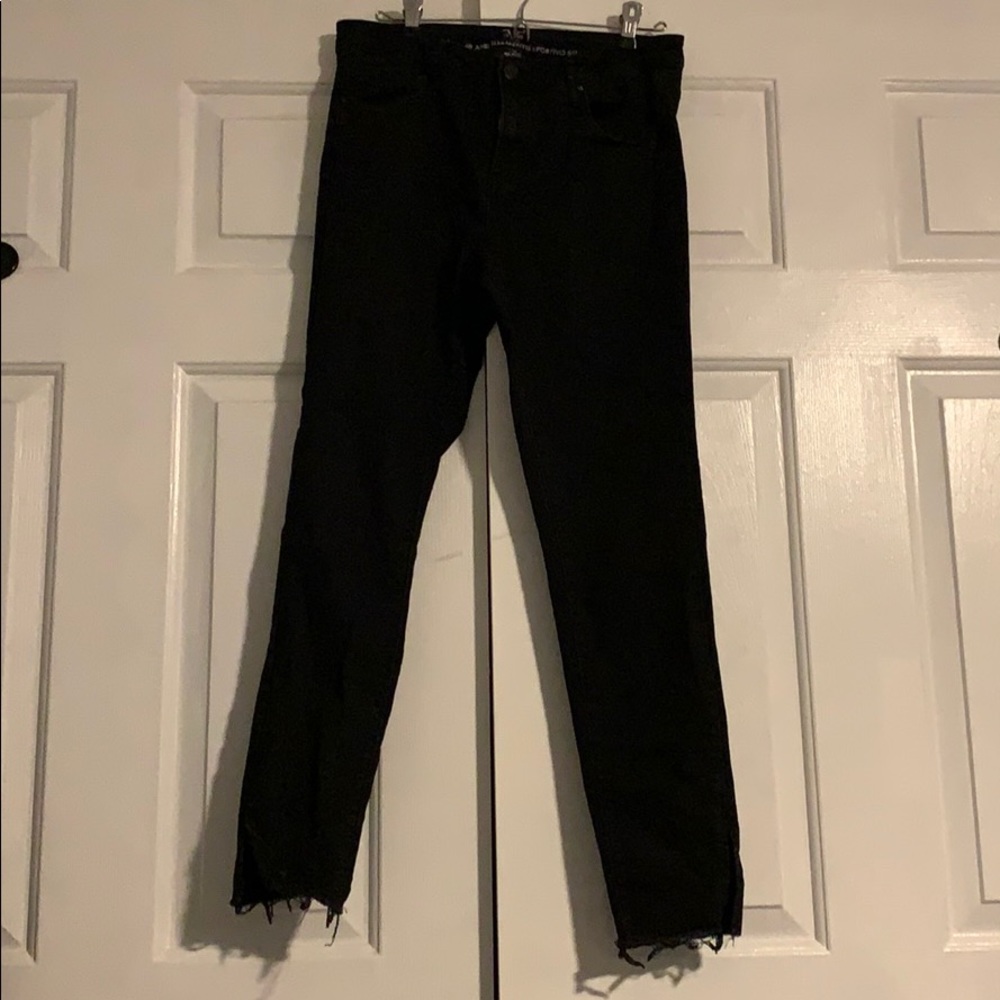 Black raw hem jeans